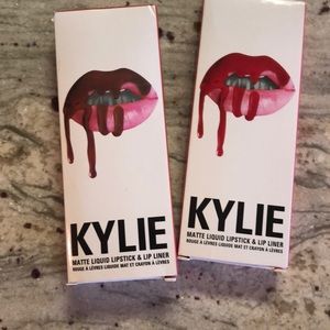 Kylie matte liquid lipstick and liner duo